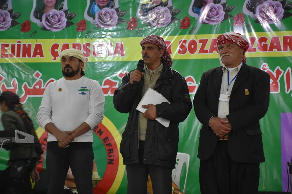 Cejna Çarşema Sor li Helebê hat pîrozkirin