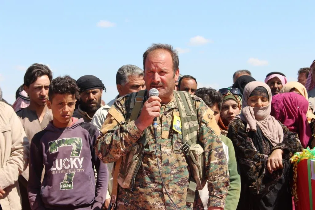 Cenazeyê şehîdê QSD‘ê Hisên bi merasîmekê hat veşartin
