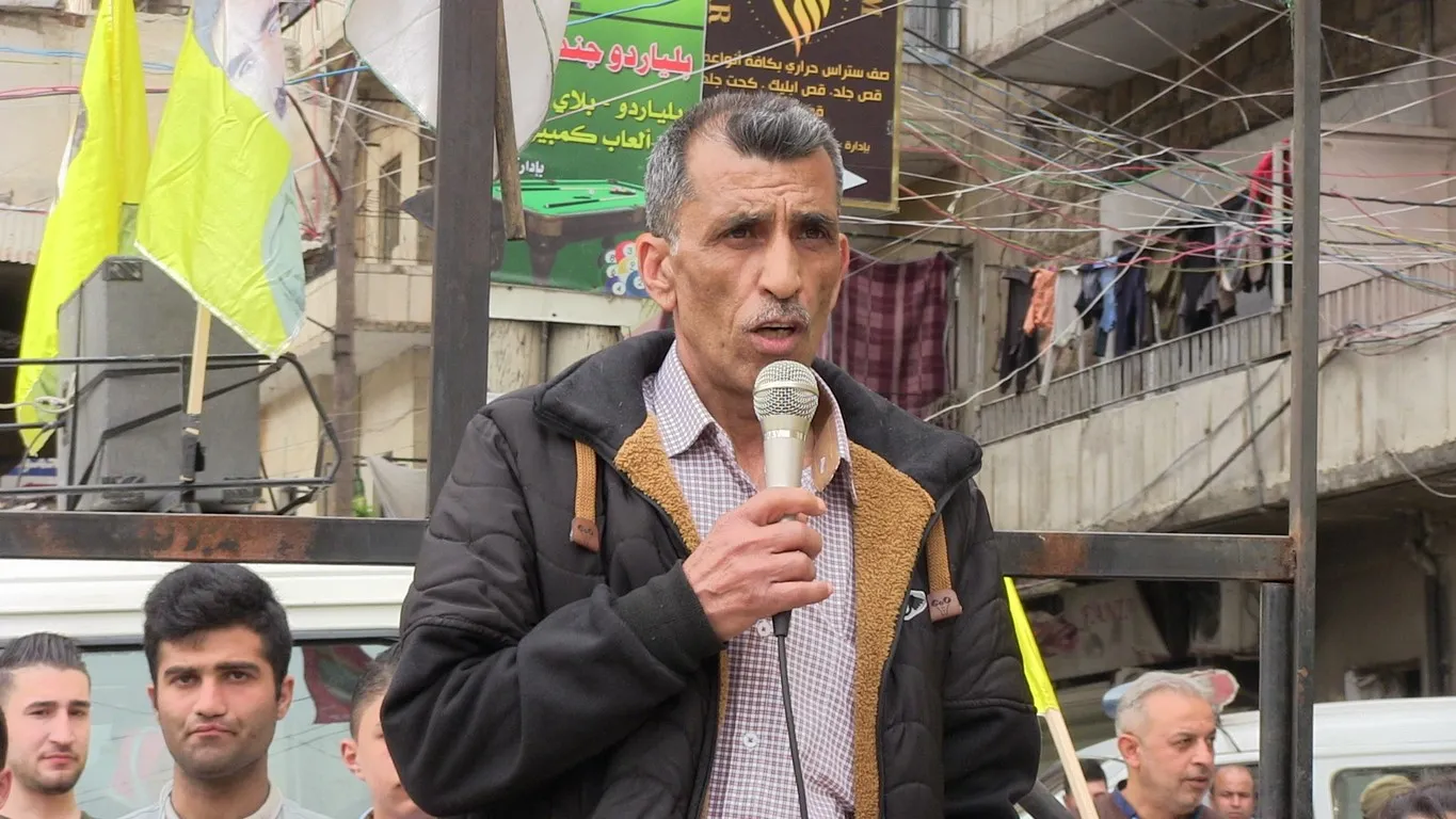 Şêniyên taxa Şêxmeqsûdê çalakgerên grevên birçîbûnê silav kirin