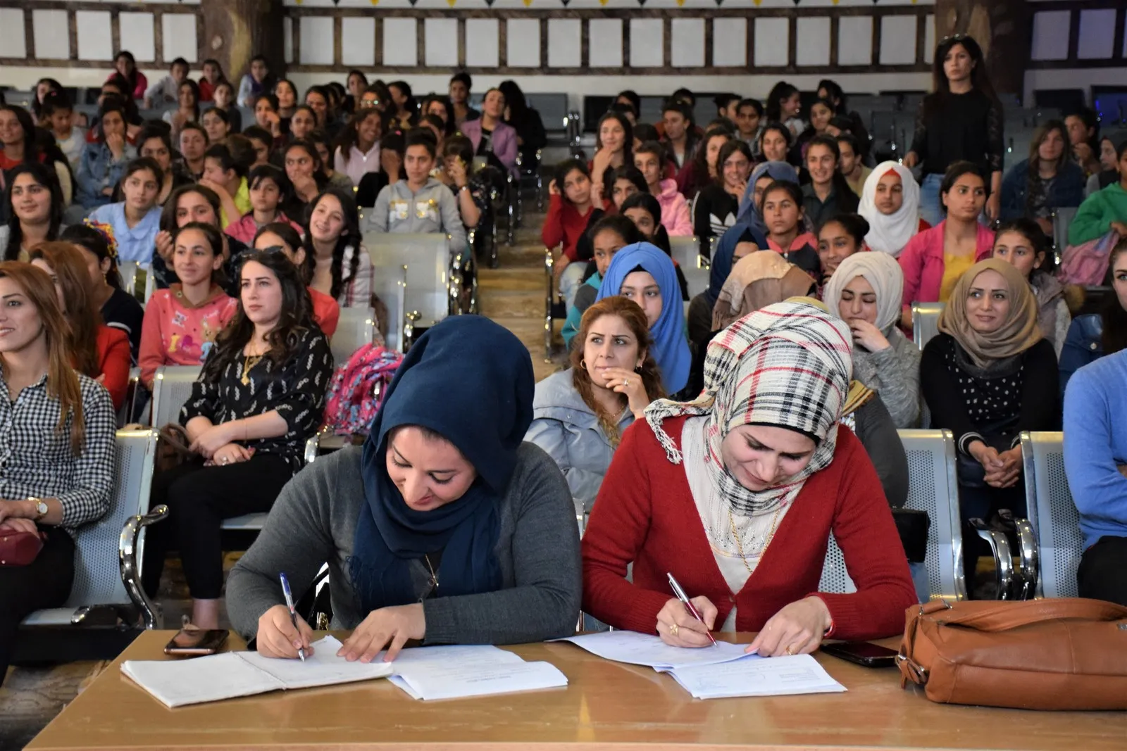 Ji xwendekarên Serêkaniyê re pêşbirka zanistî û werzîşî hat organize kirin