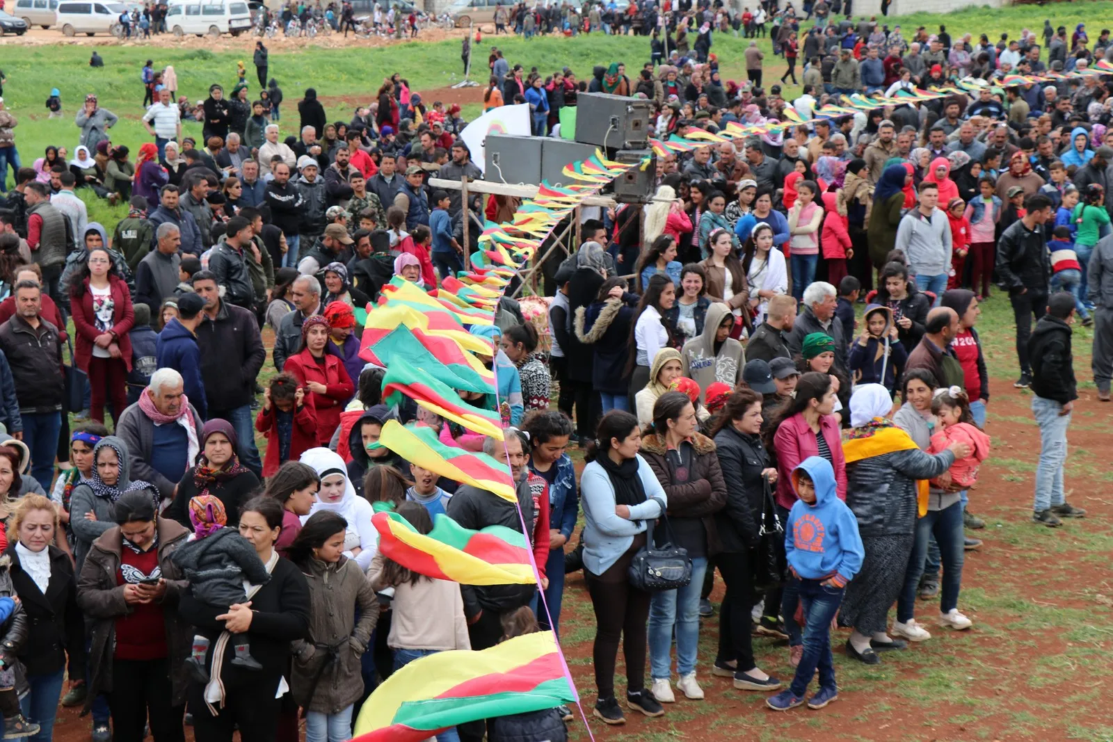 Êzidî û şêniyên Efrînê Cejna Çarşema Sor pîroz kirin