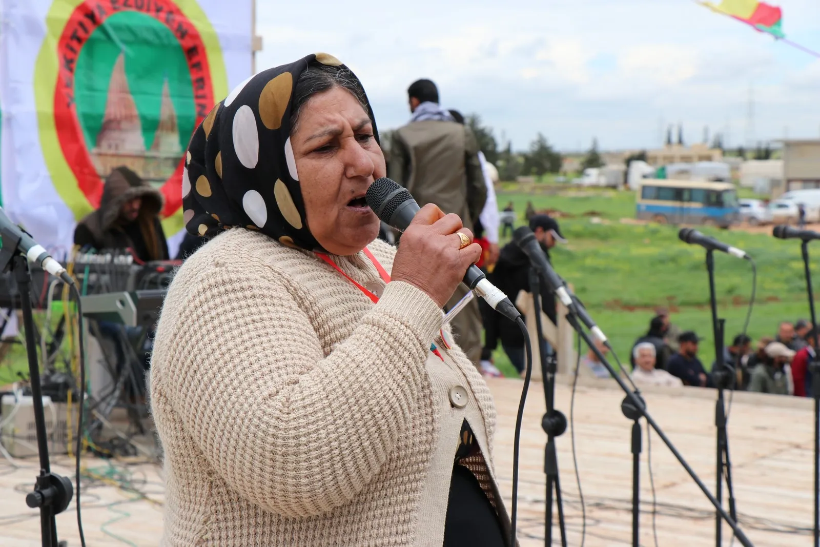 Êzidî û şêniyên Efrînê Cejna Çarşema Sor pîroz kirin
