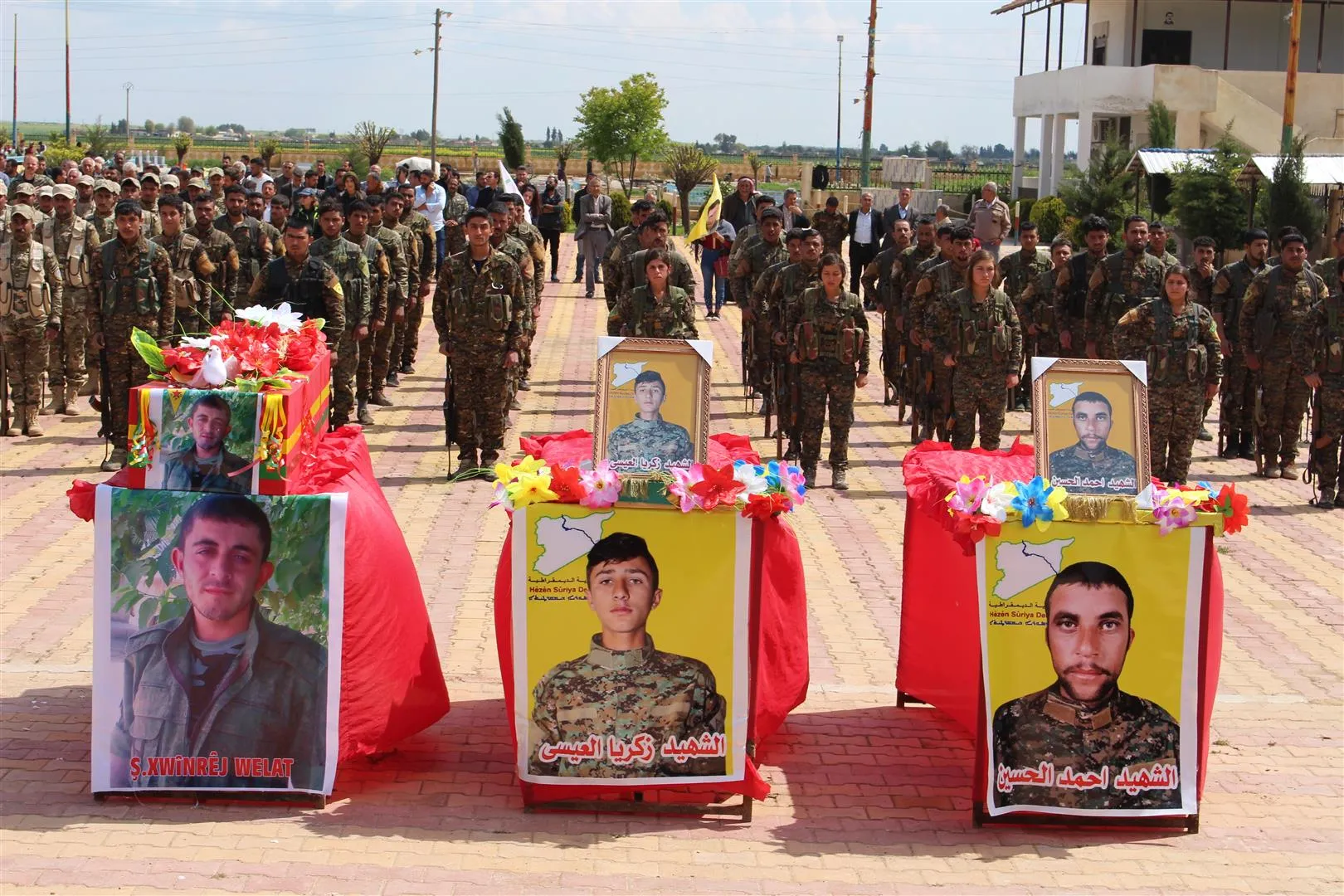 Cenazeyê şehîd Xwînrij Welat li Hesekê hate veşartin