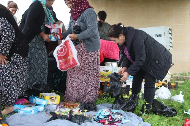 Êzidiyan bi wesîleya cejna Çarşema Sor serdana goristnan kirin
