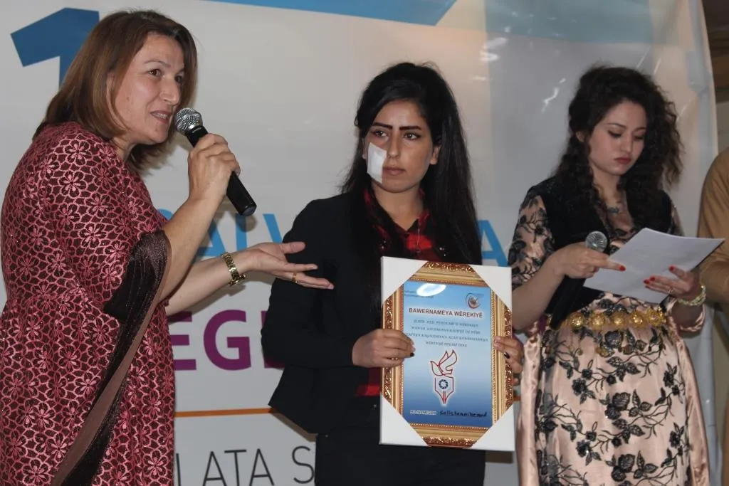 YRA‘yê xelatên Şehîd Mezlûm Bagok da