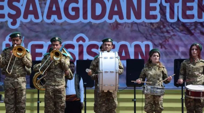 Li Hesekê rojbûna Ocalan bi coş hate pîrozkirin