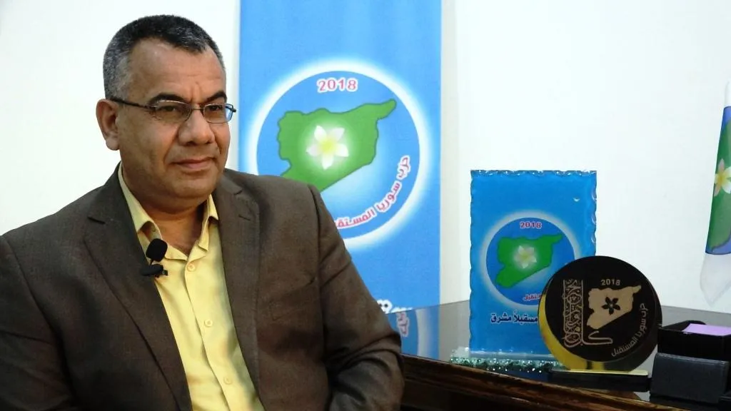 El-Qeftan: Raperînên dewletên erebî pergal veneguherîn demokrasiyê