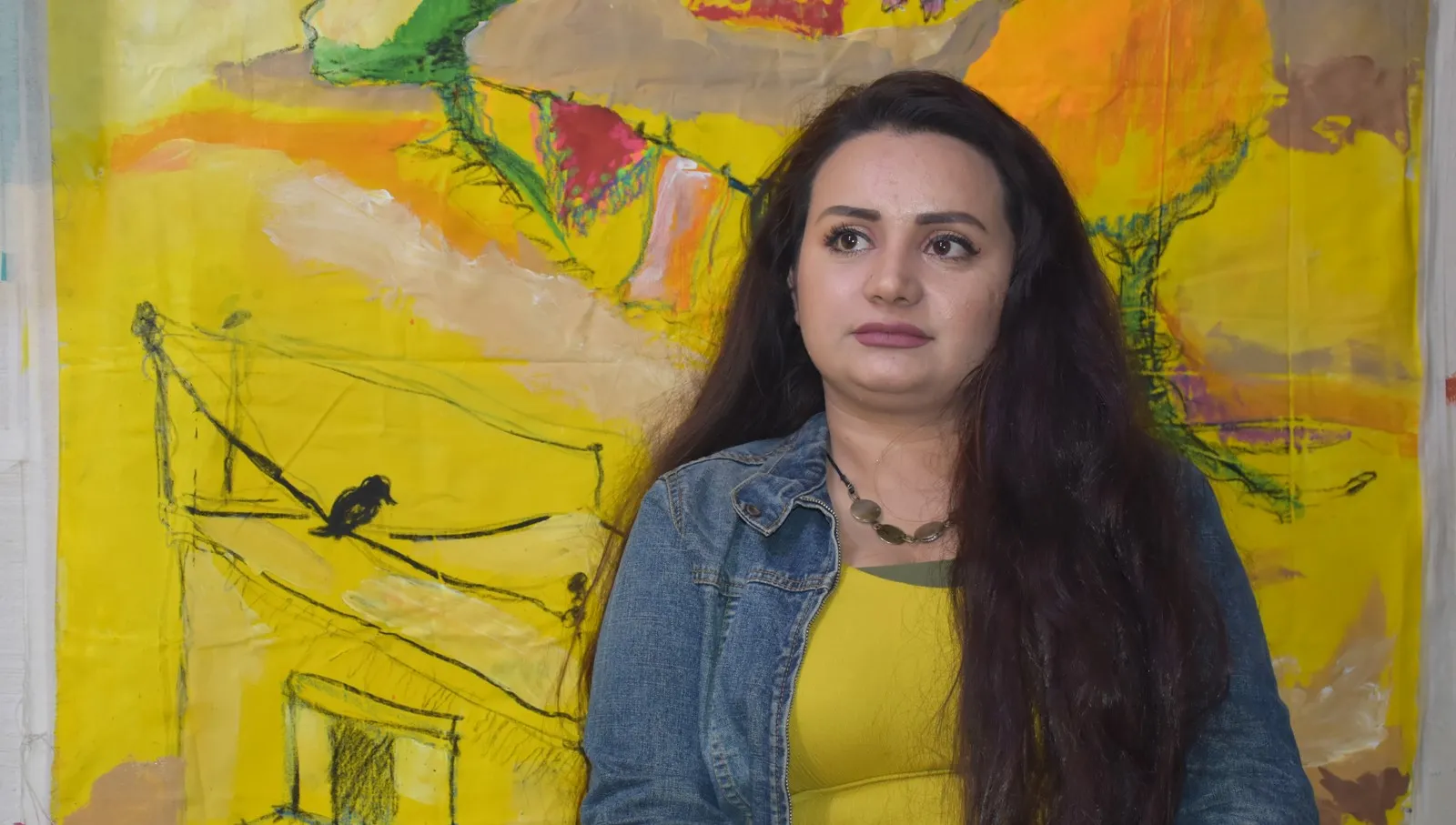 Bêrîvanê di navbera barkirin û koçberiyê de hunera xwe parast