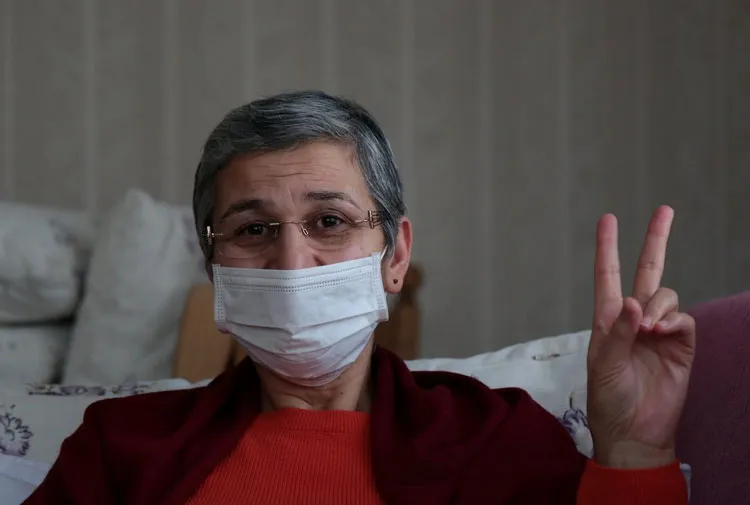 Berxwedana Leyla Guven ket roja 184’yan
