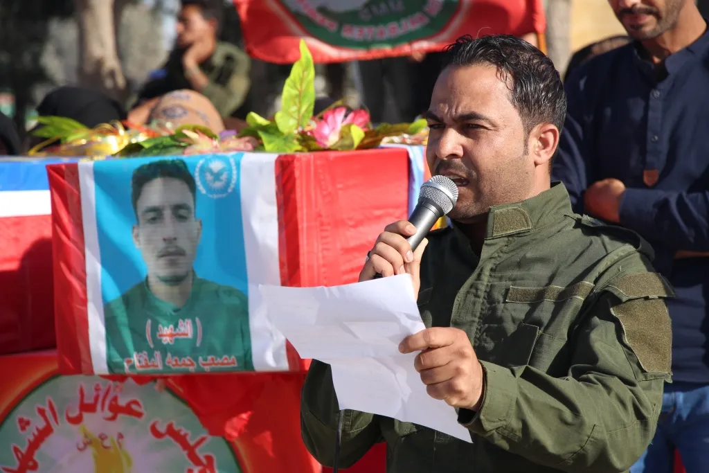 ‘Em in ên dara azadiyê li welatê xwe çandiye û parastina wê erka me ye’