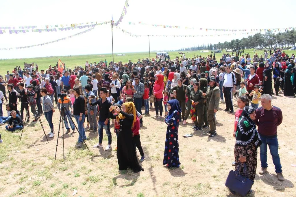 Ji Qamişlo peyama 1’ê Gulanê: Bi keda civakên demokratîk em ê Efrînê rizgar bikin