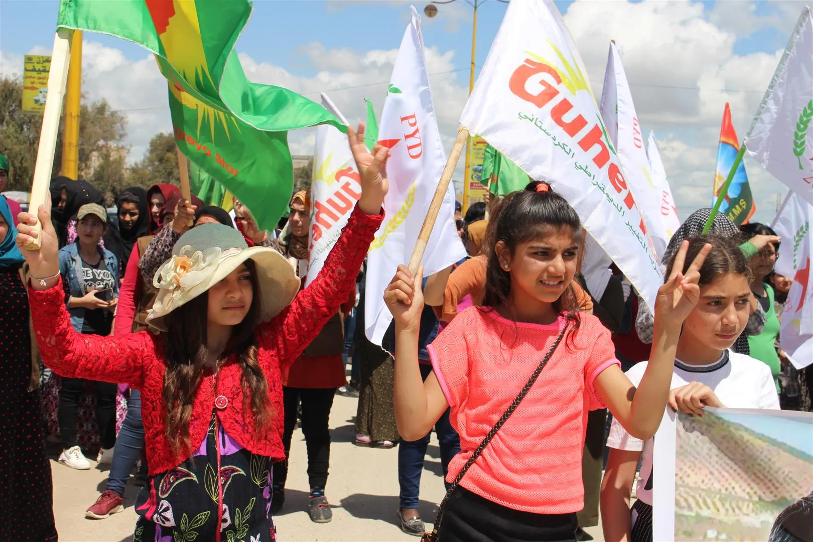 Li Hesekê li dijî dagirkeran xwepêşandan