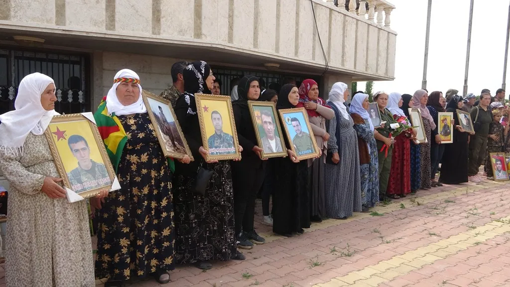 ‘Me karî ji mirinê jiyanê biafirînin’
