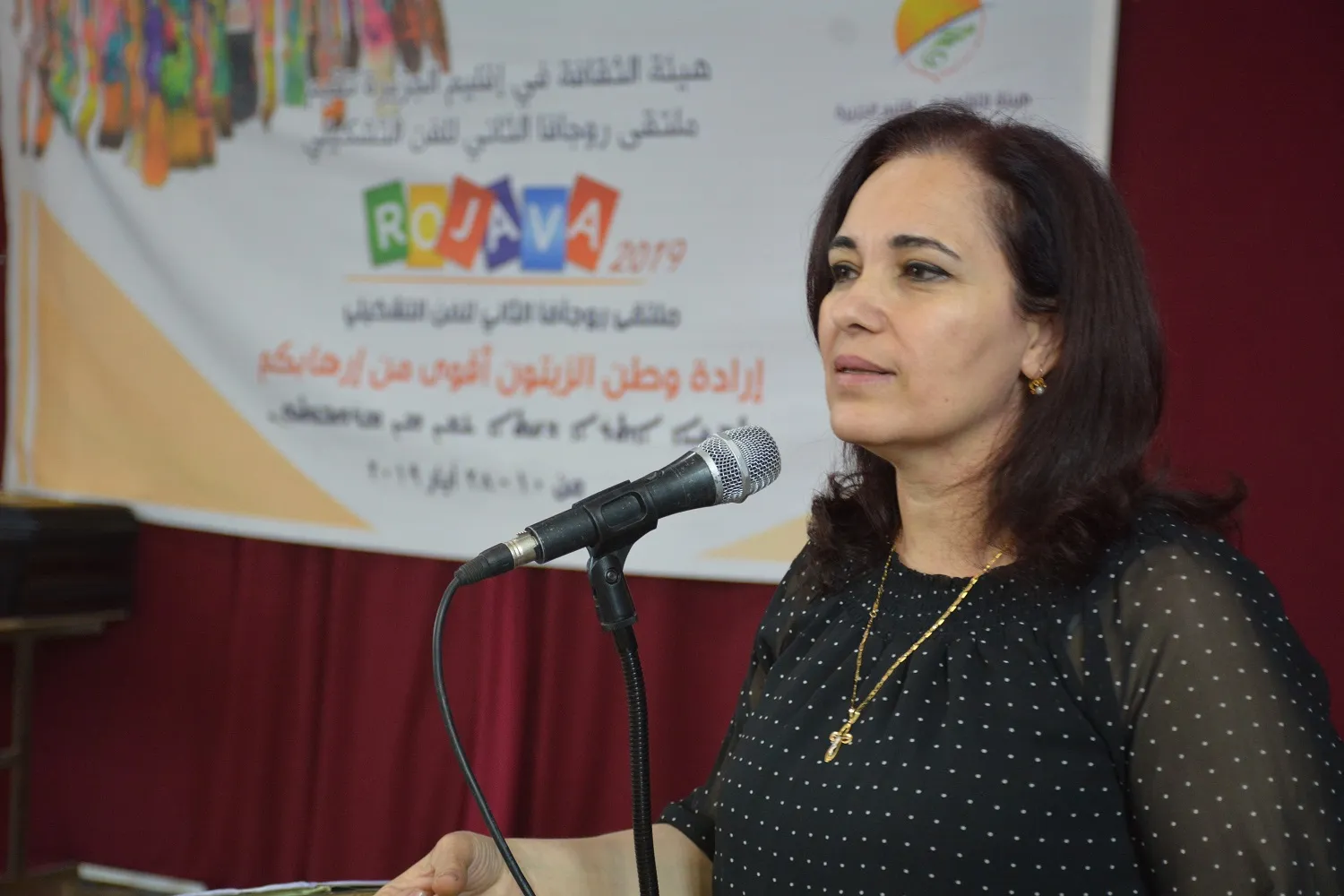 Beşdarên sempozyuma hunera wênexêziyê hatin xelatkirin