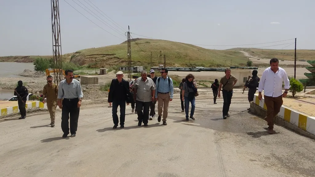 Şandeyeke Ewropayê gihişt Bakurê Sûriyê