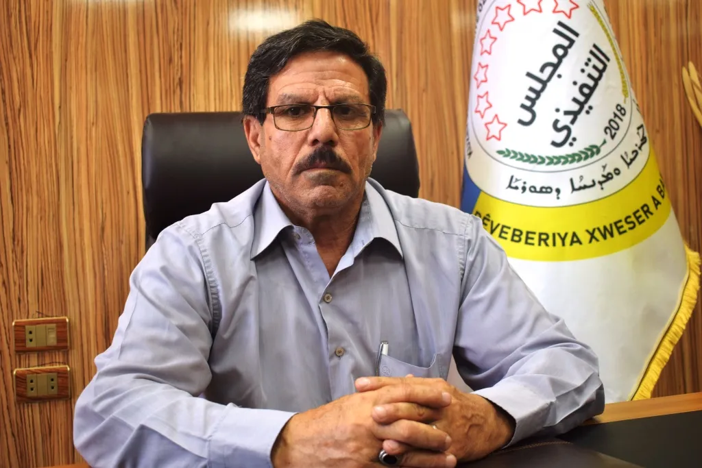 Rêveberiya Xweser lêkolîn dike ku li şûna ziyanên şewatê tawîzan bide