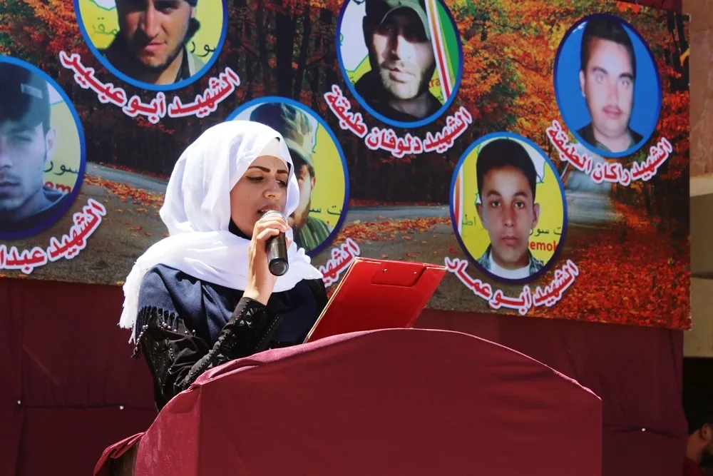 Şêniyên Tebqayê li dijî binpêkirinên dagirkeriya Tirkiyê meşiyan