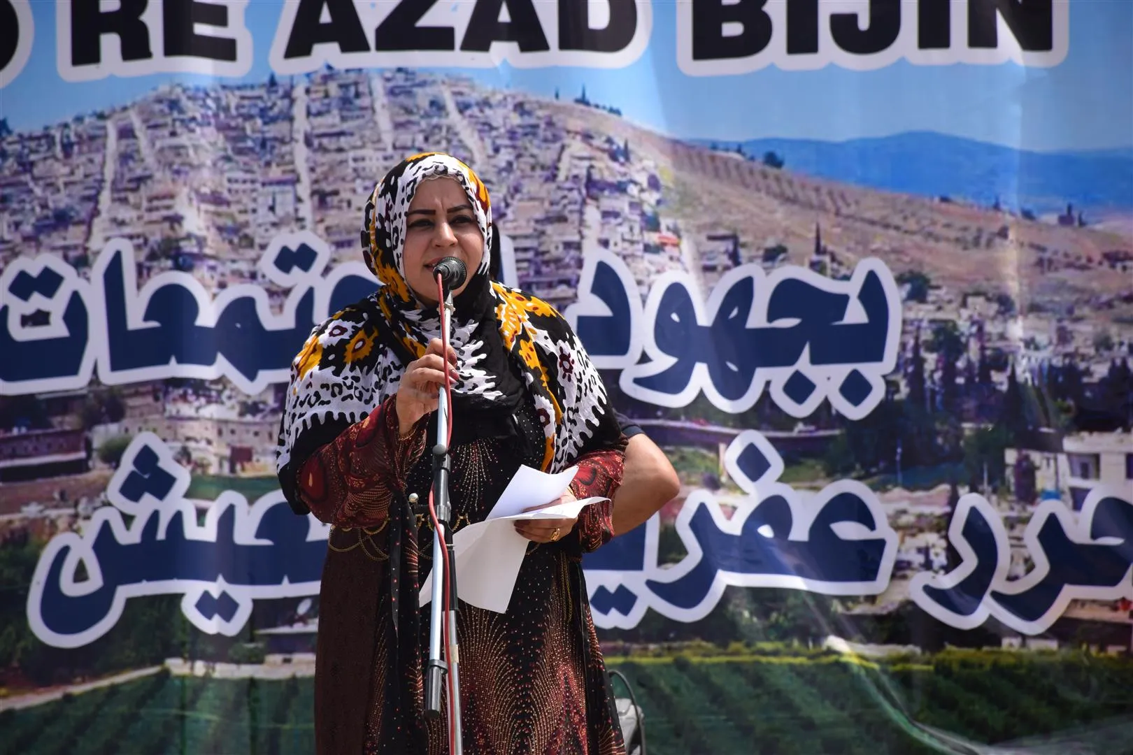 Di pîrozbahiyên 1’ê Gulanê de teqezkirina têkoşîna li dijî dagirkeriya Tirk