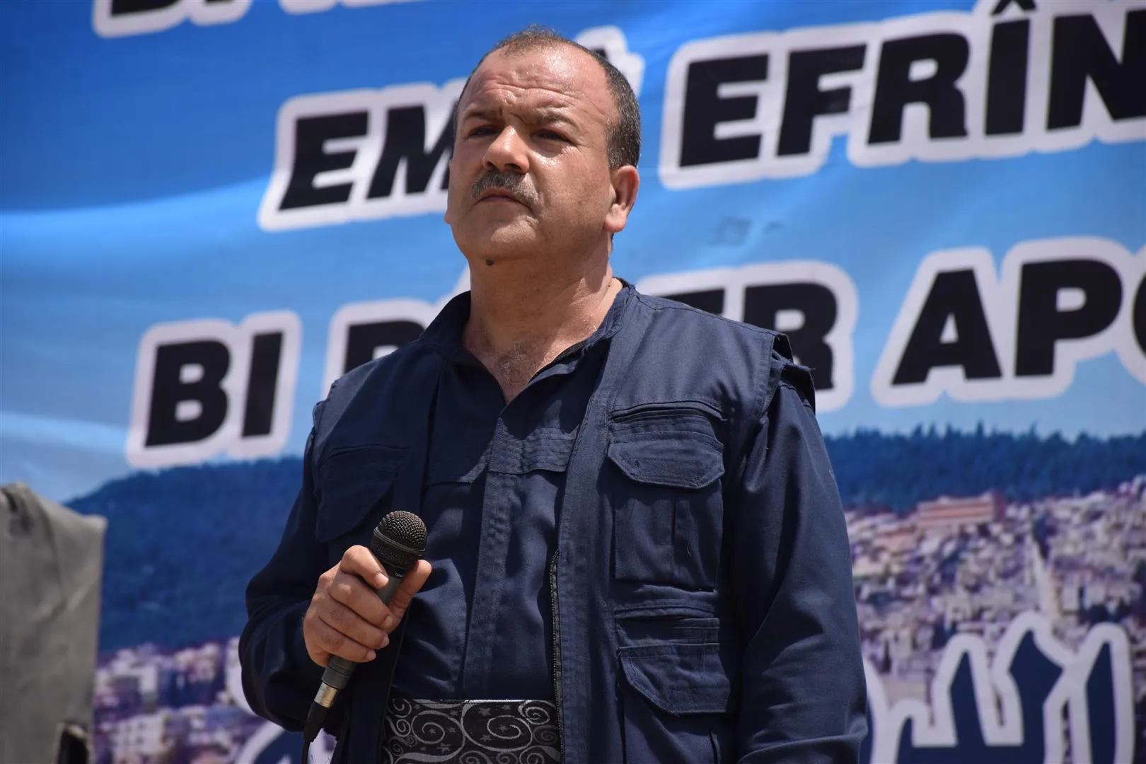Di pîrozbahiyên 1’ê Gulanê de teqezkirina têkoşîna li dijî dagirkeriya Tirk