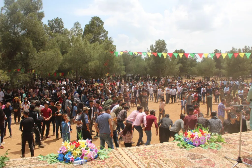 Di pîrozbahiyên 1’ê Gulanê de teqezkirina têkoşîna li dijî dagirkeriya Tirk