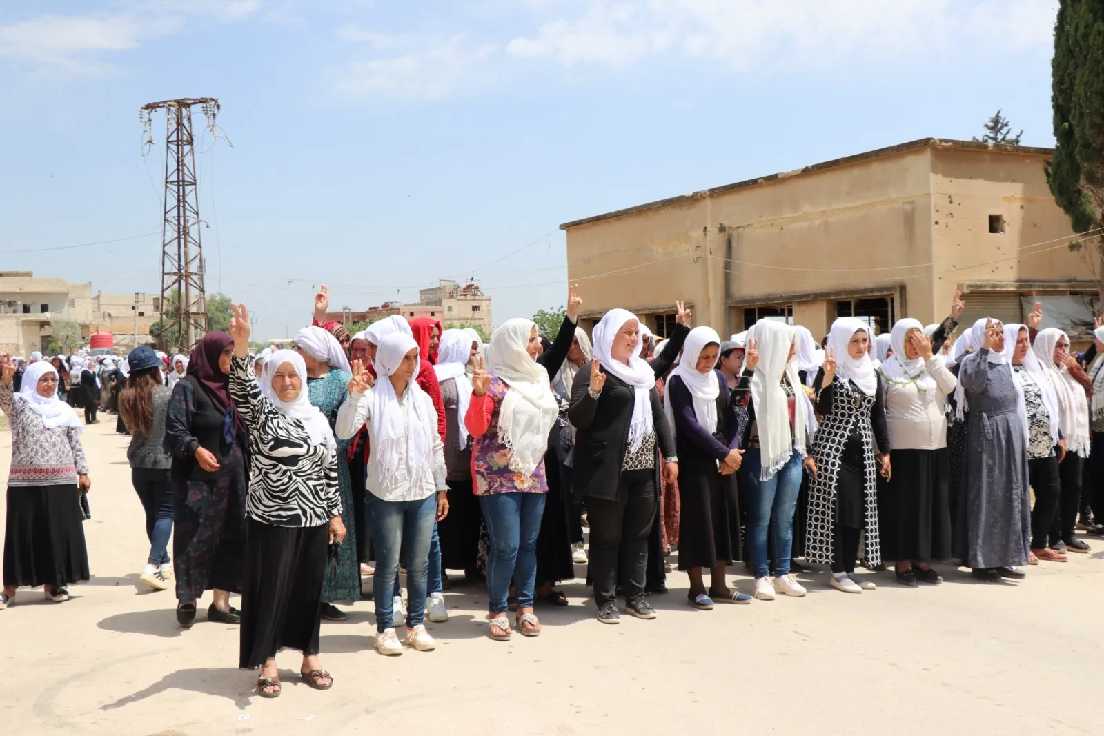 Kongre Star çalakiyên piştgiriya hemleya grevê didomîne