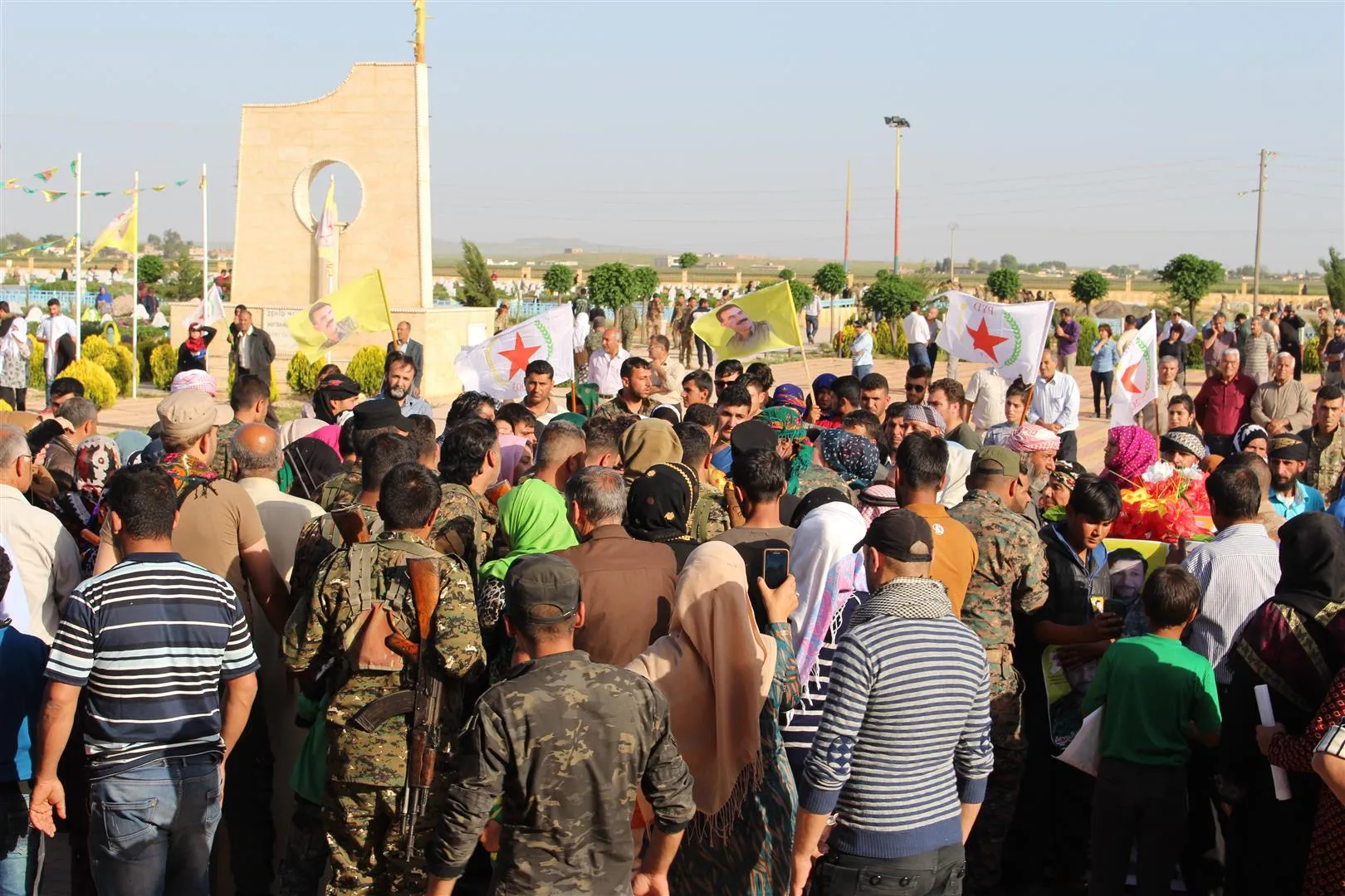 Cenazeyê 3 şehîdan bi merasîmekê li Hesekê hatin veşartin