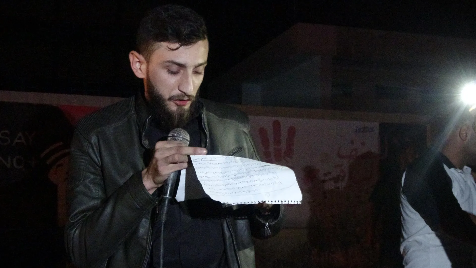 Ciwanên Hesekê bi meşeke mişeleyî piştgirî dan çalakgerên grevê