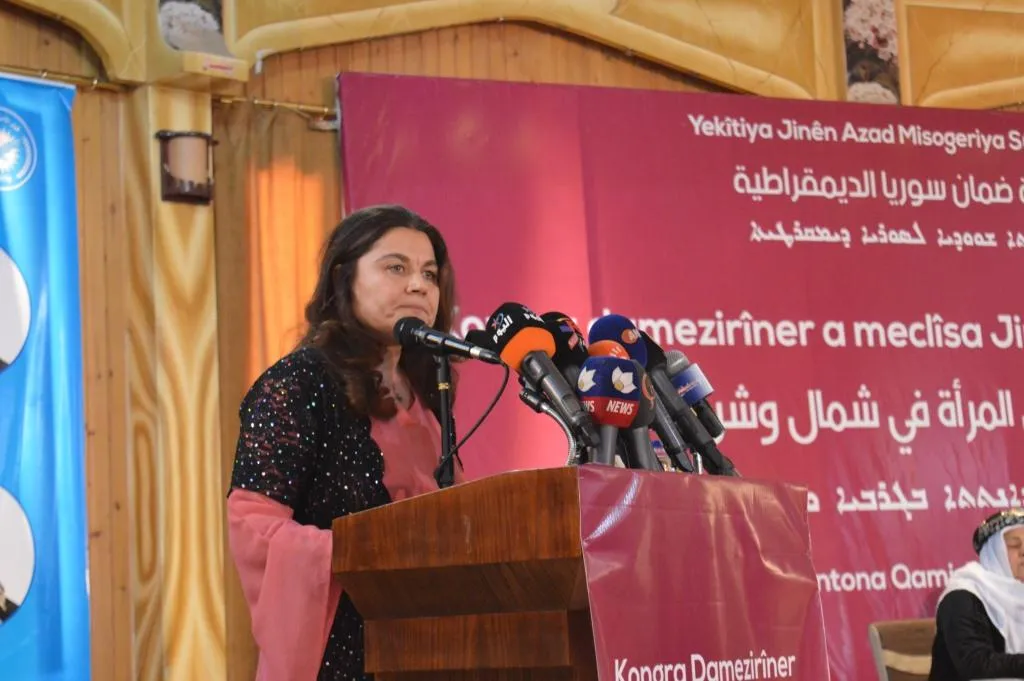 Foza Yûsif: Em ê sîstema jinan a demokratîk ava bikin