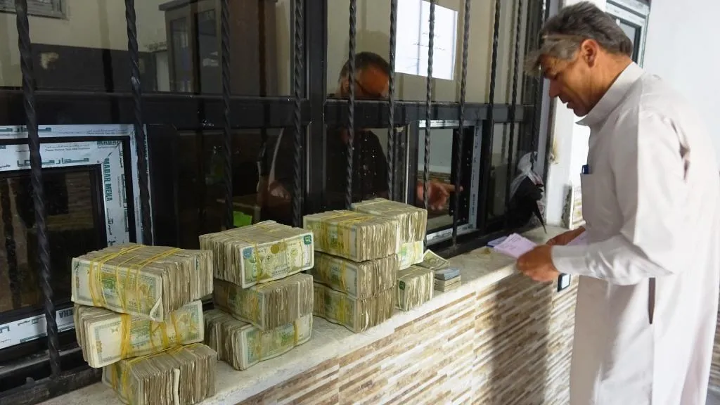 Cotkarên Reqayê pereyên berhemên xwe yên genim û ceh wergirtin