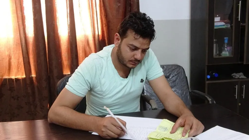Pêngava "Dest bi dest em welat ava bikin" didome