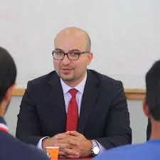 Îsraîll, wezîrekî Filistînê binçav kir