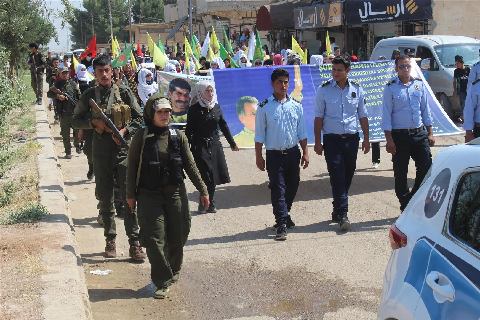 Şêniyên Til Koçerê êrîşên dagirkeriya Tirkiyê şermezar kirin