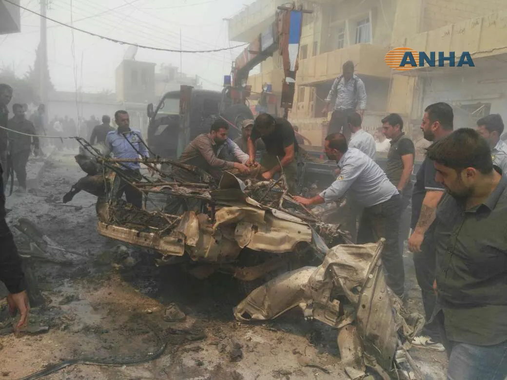 Li Qamişlo erebeyeke bombebarkirî teqiya