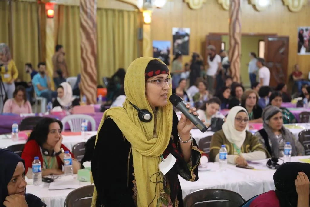 Ji pêşniyarên kongreyê: Divê Meclisa Jinan di destûra Sûriyê de cih bigire