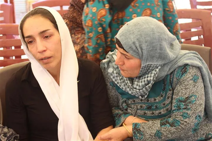 Şêniyên Qamişlo sersaxî ji malbata efrînî re xwestin