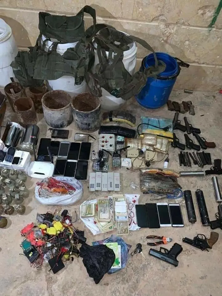 Li Reqayê şaneyek DAIŞ‘ê hat girtin