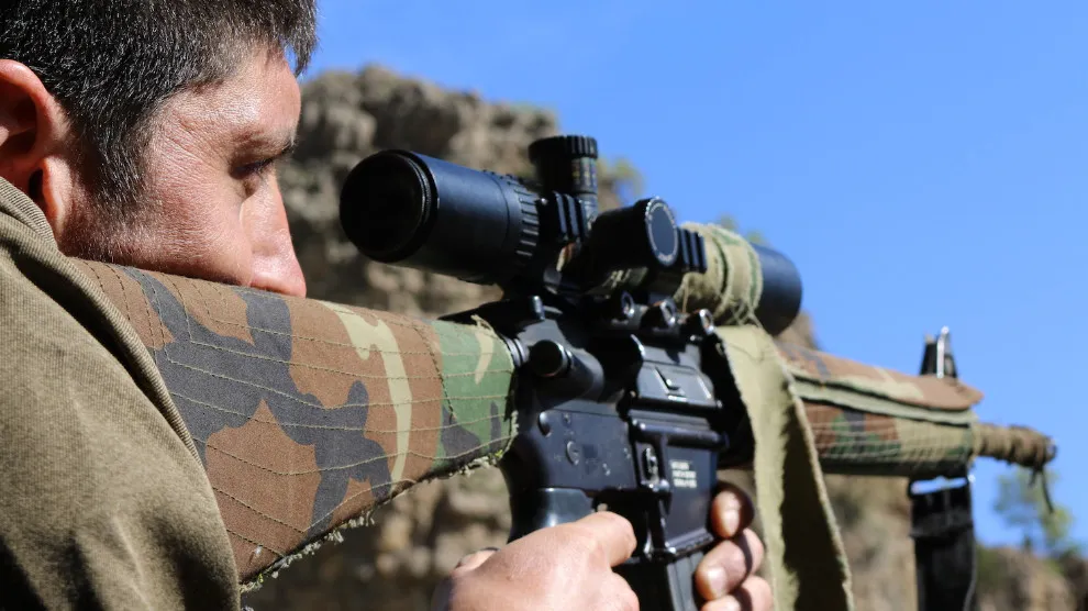 HPG: Li Xakurkê û Colemêrgê bi kêmanî 2 leşker hatin kuştin