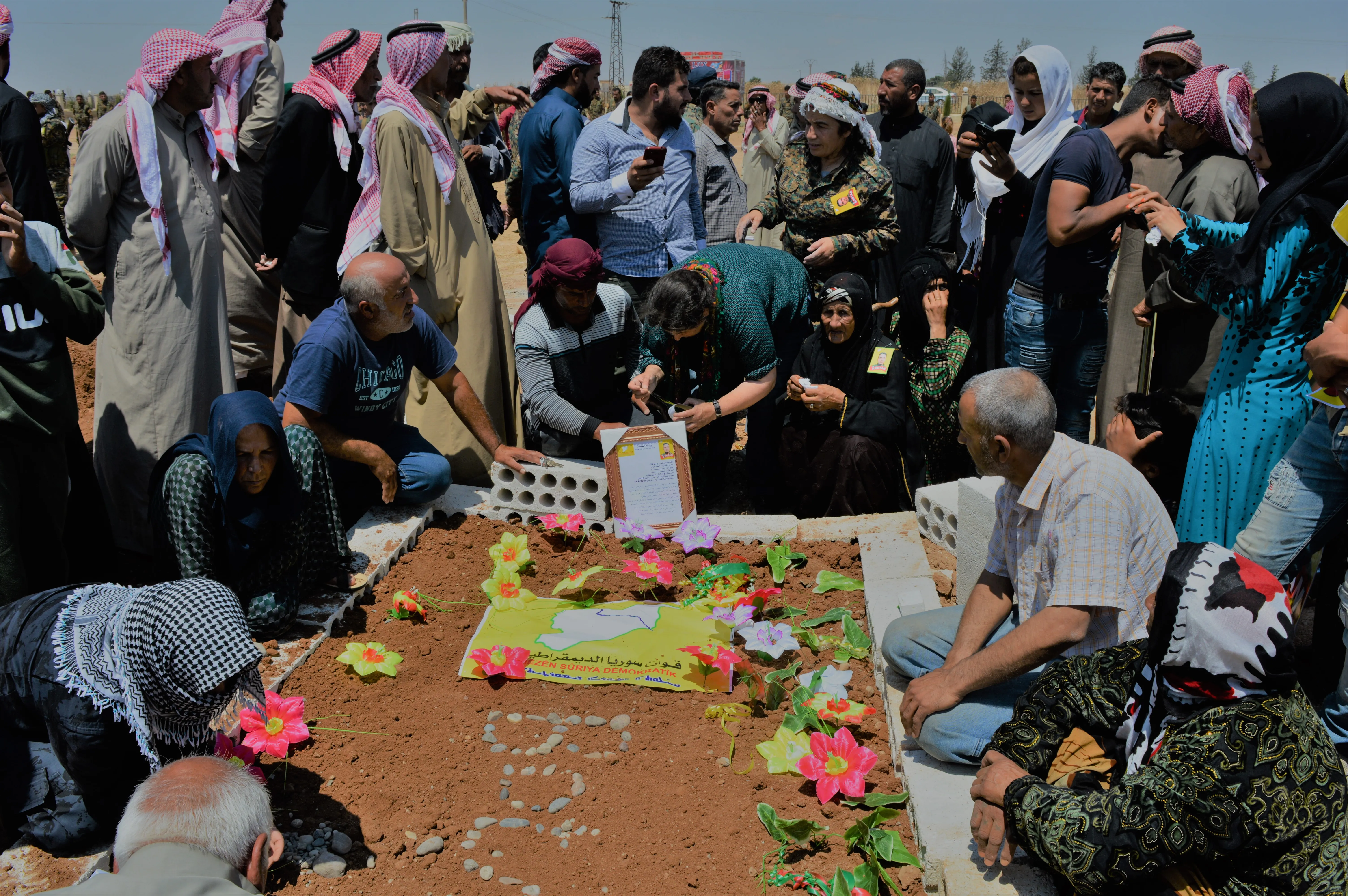 Şehîdê QSD‘ê Botan li Til Temirê bi merasîmekê hate veşartin