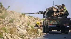 Husiyan balafirek sîxurî ya Koalîsyona Erebî  xist xwarê