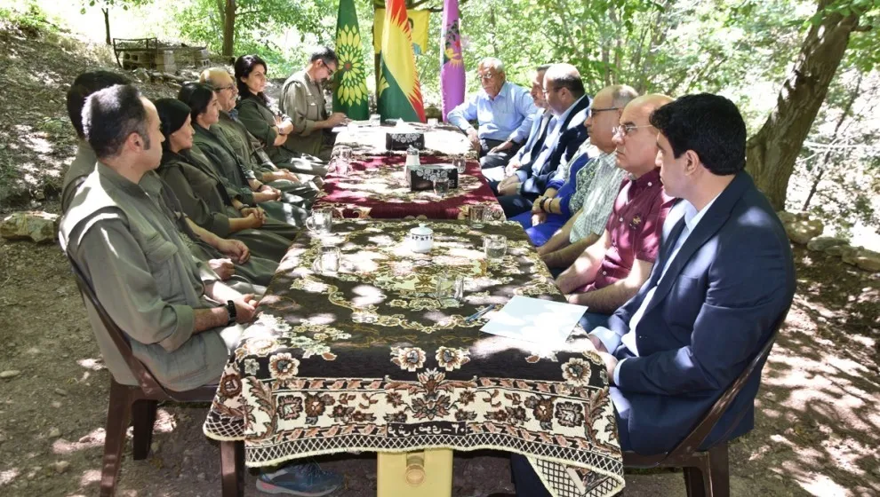 Şandeya partiyên Bakur û Rojhilatê Sûriyê serdana  PJAK’ê kir