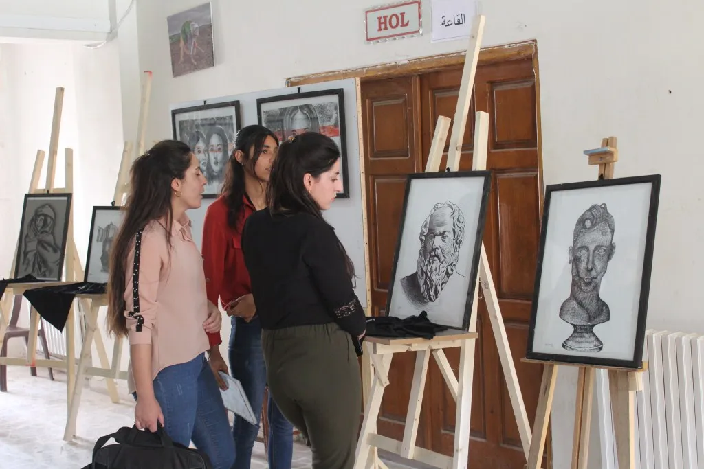 Şêwekarên pêşengeha "Xetên Windayî" hatin xelatkirin