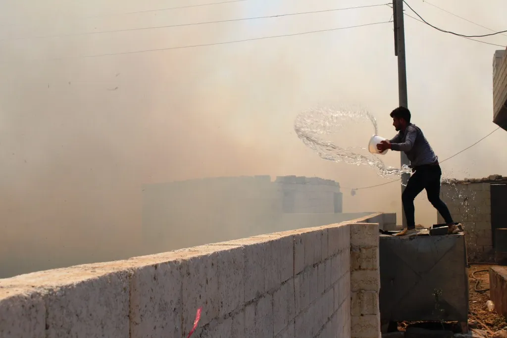 Agir bi zeviyên gundên rojhilatê bajarê Kobanê ket
