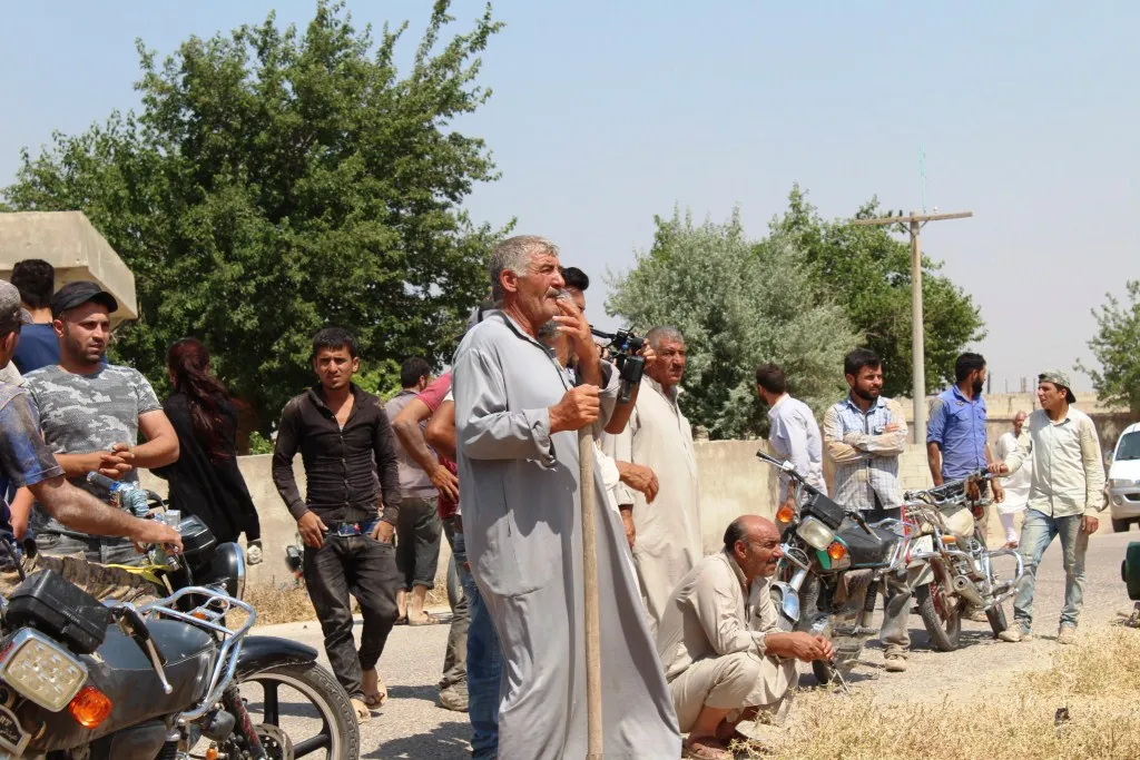 Agir bi zeviyên gundên rojhilatê bajarê Kobanê ket
