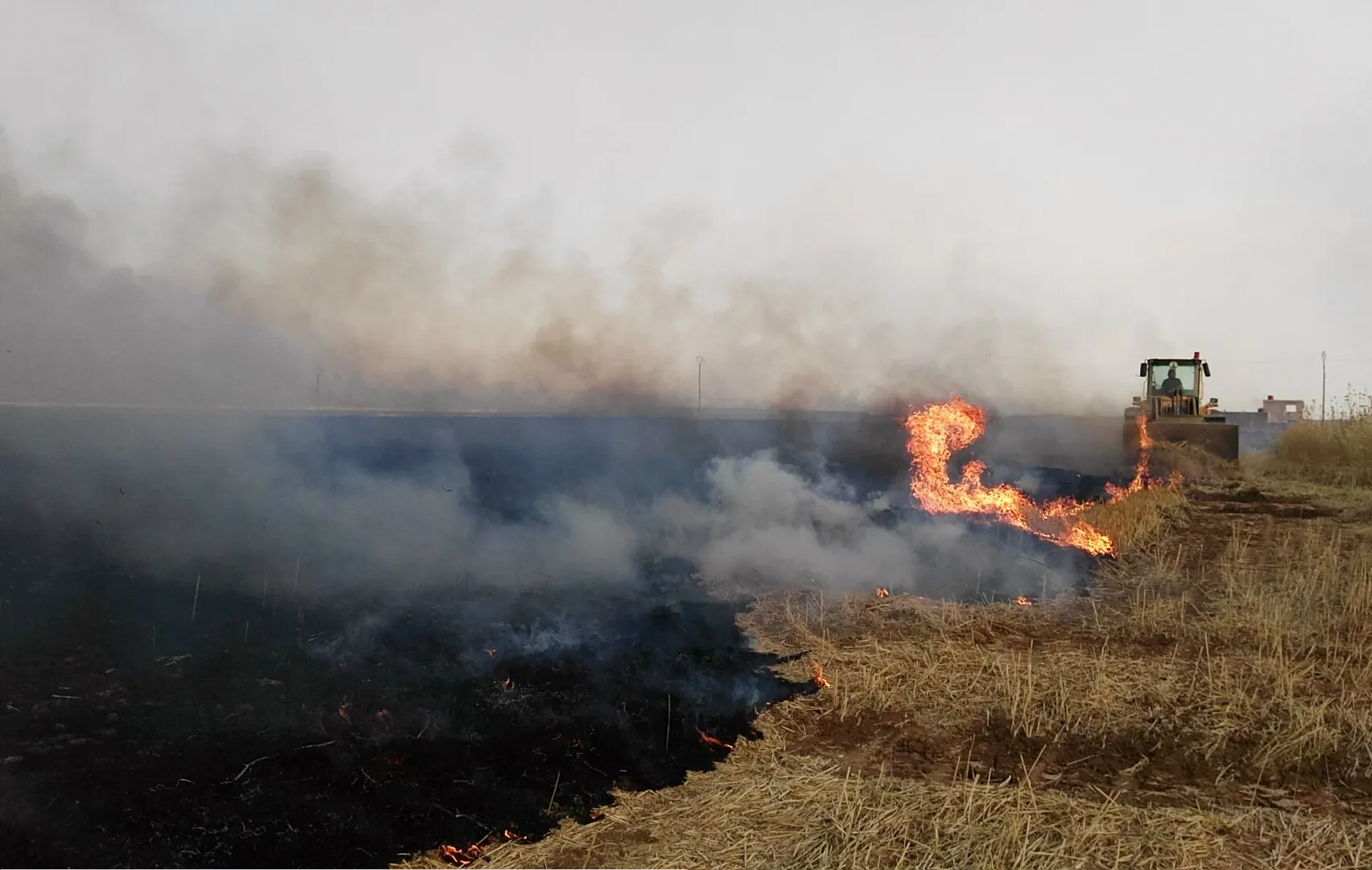 Rejîma Sûriyê rê nade ku şewata li Qamişlo were vemirandin
