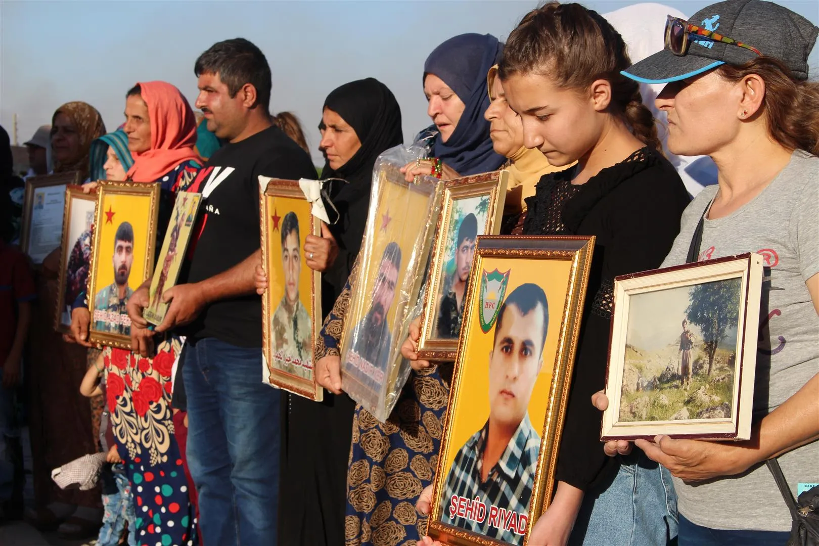 Li Hesekê şehîdên meha Hezîranê hatin bi bîranîn