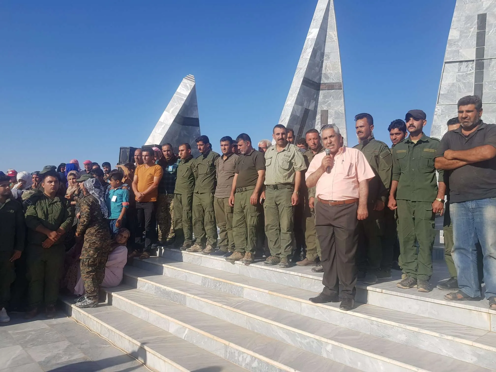Sedan kesî şehîd Edhem spartin axê