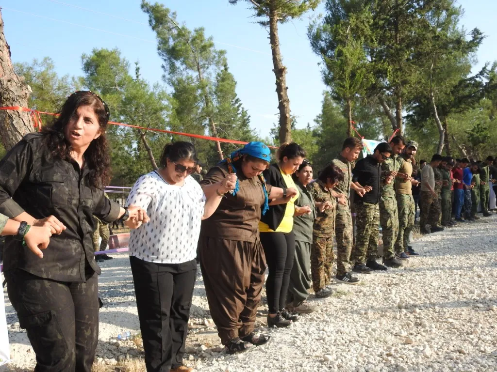 Pîrozbahiya li Girê Spî bi dawî bû