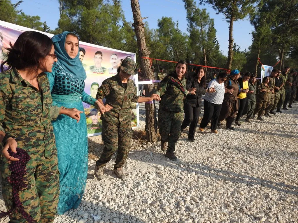 Pîrozbahiya li Girê Spî bi dawî bû