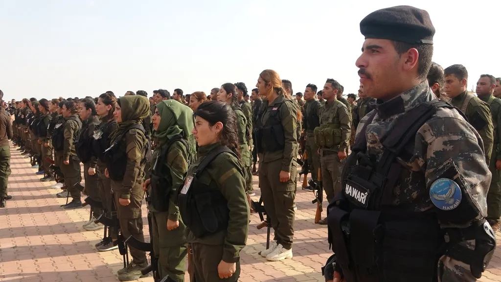 Cenazeyên 4 şehîdan li Dêrikê hatin veşartin
