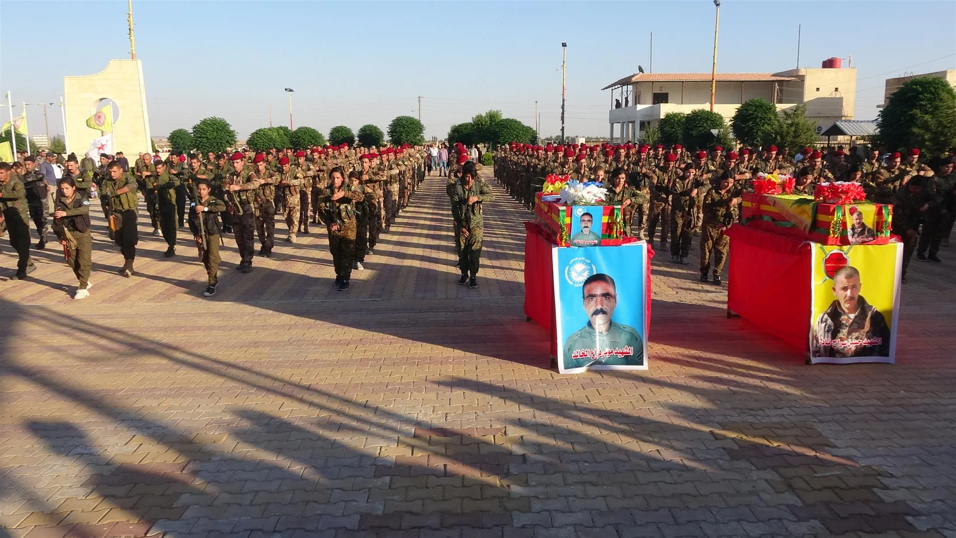 Cenazeyên du şehîdan li Hesekê hatin veşartin